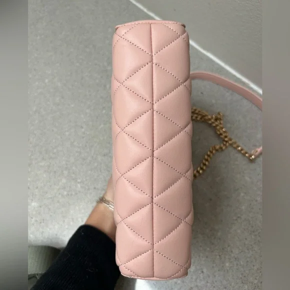 NEW KATE SPADE Quilted Camera Bag - Picture 3 of 9